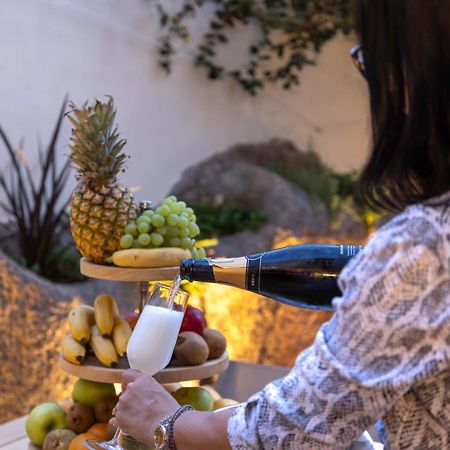 Boutique Marconi Bed & Breakfast Quartu SantʼElena Exterior foto