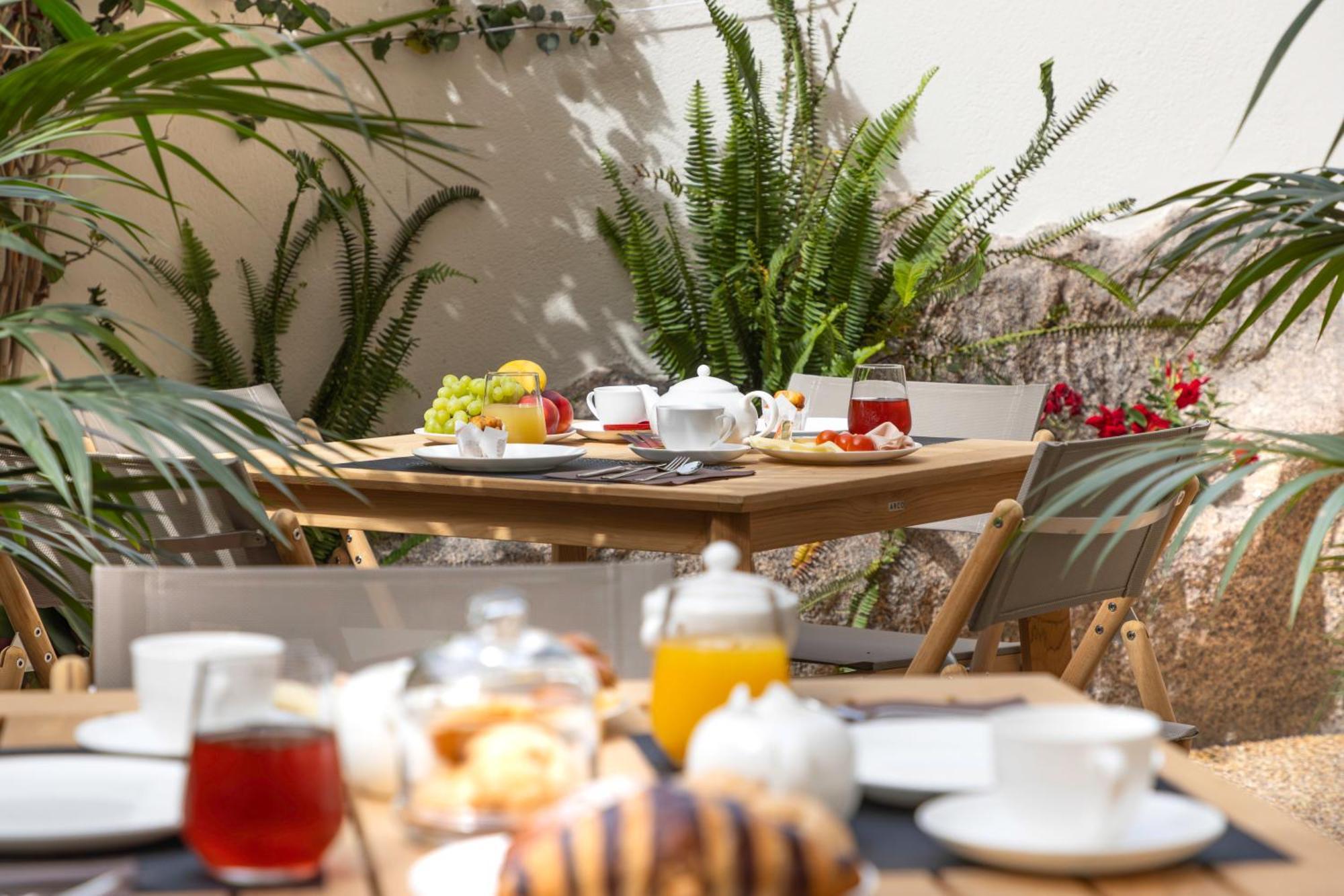 Boutique Marconi Bed & Breakfast Quartu SantʼElena Exterior foto